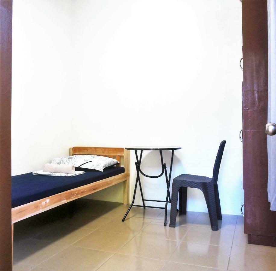 Ese House Hotel Dumaguete City Exterior foto